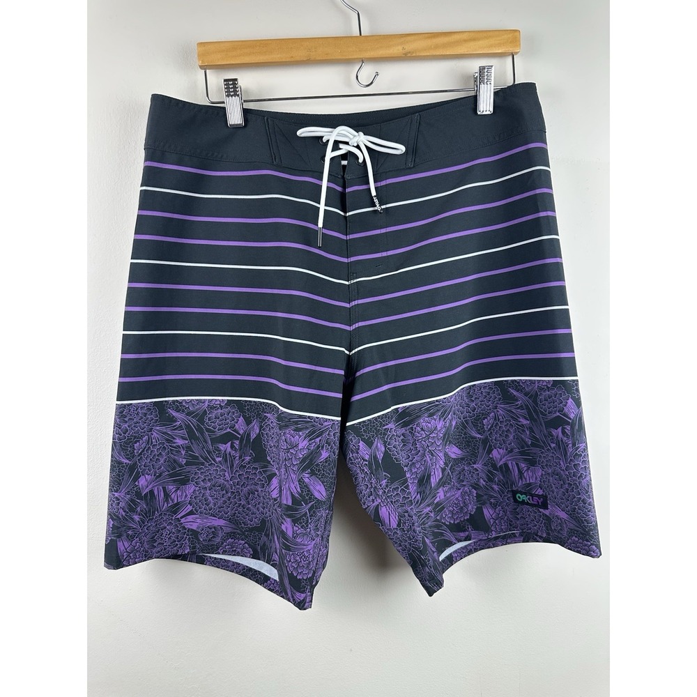 Oakley Mens Board Shorts 33 Purple Black Stripe Floral FOA402554 NWT
